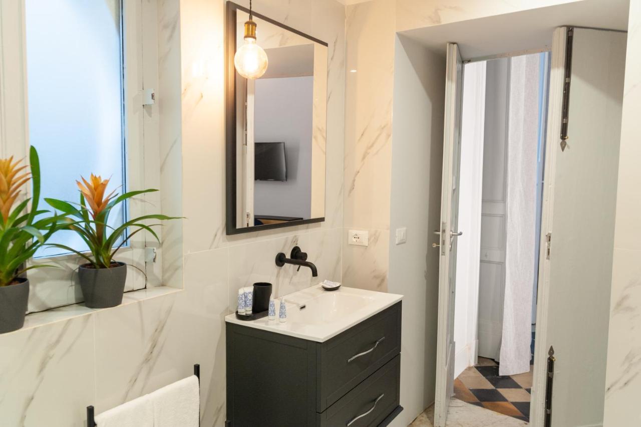 Catarina Suites - Centro Storico Catania Ngoại thất bức ảnh